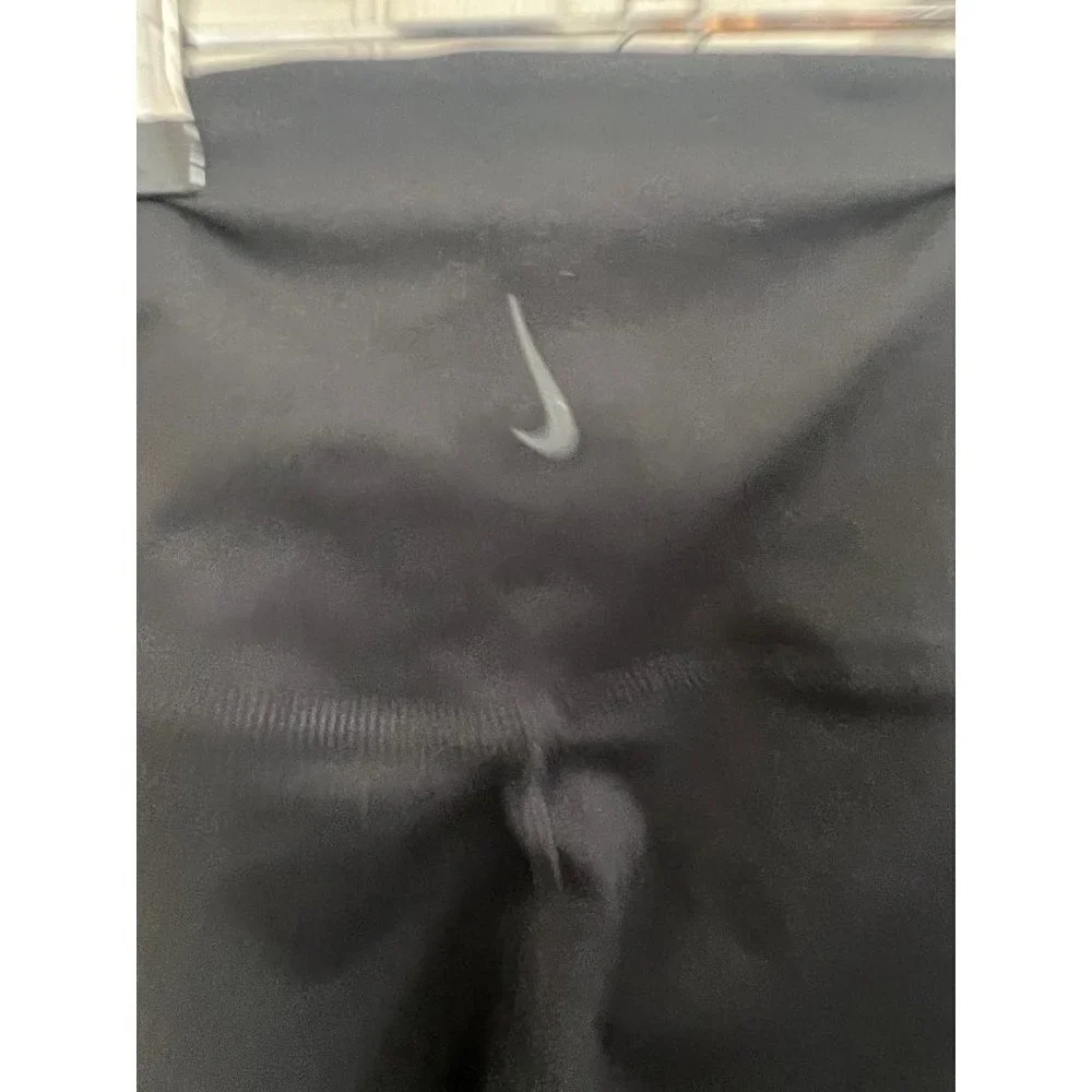 Nike Yoga leggings Dry Fit Size Med Black